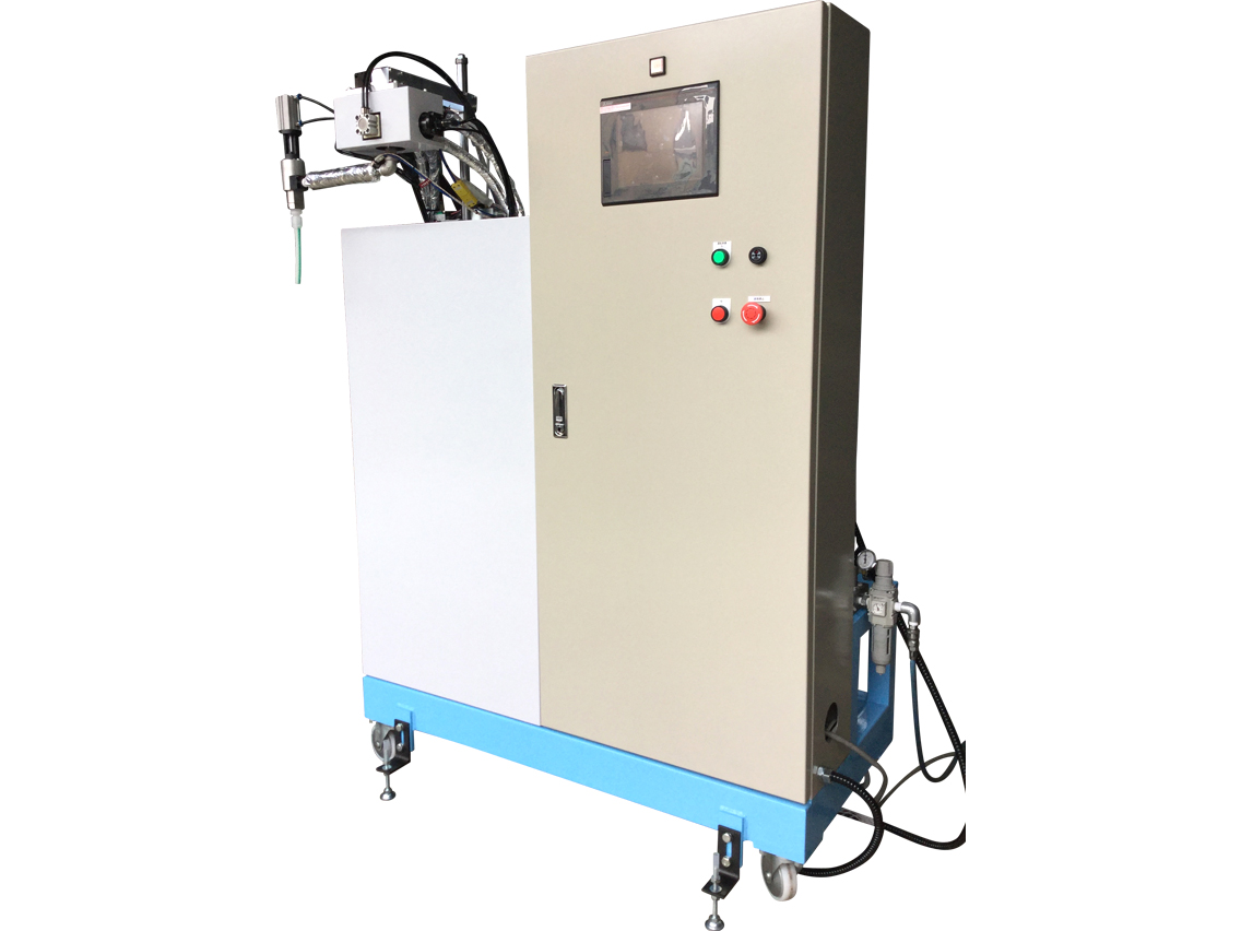 RT-CF01:炭素繊維複合材成型用RTM注入機
